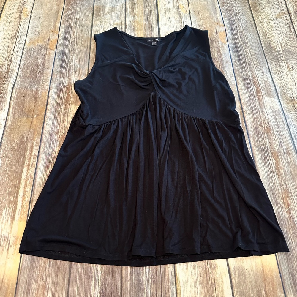 Lane Bryant black soft flowey blouse vneck